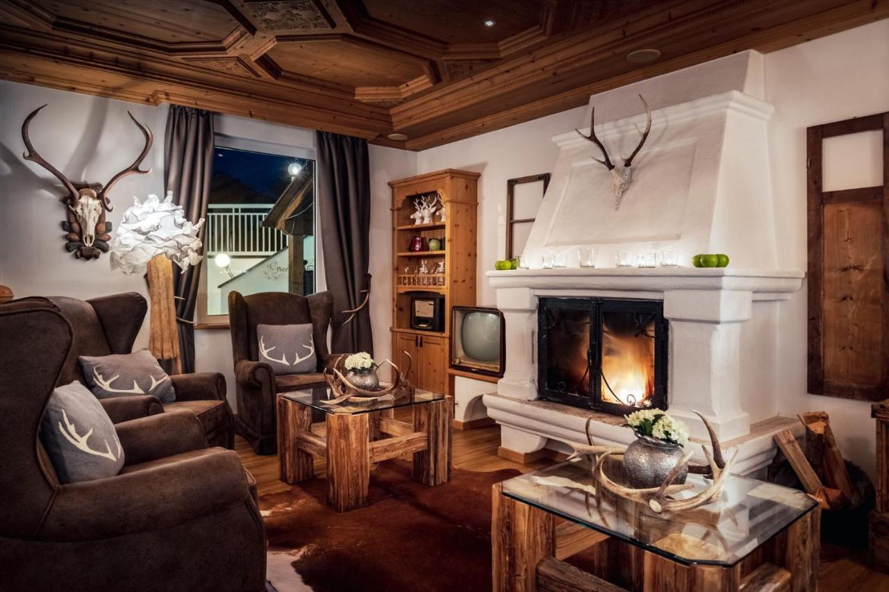 Hotel Antines La Villa (Trentino Alto Adige) Exterior foto